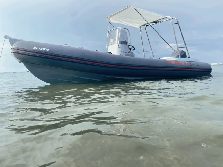 Vermietung Schlauchboot Capelli mit Führerschein