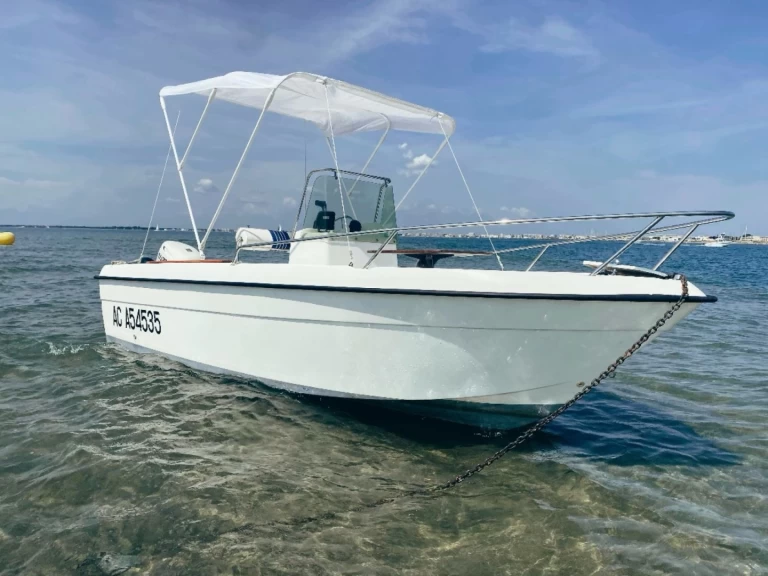 Motorboot mieten in Port-Camargue zum besten Preis