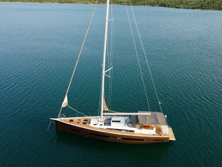 Segelboot mit oder ohne Skipper Dufour mieten in Pirovac