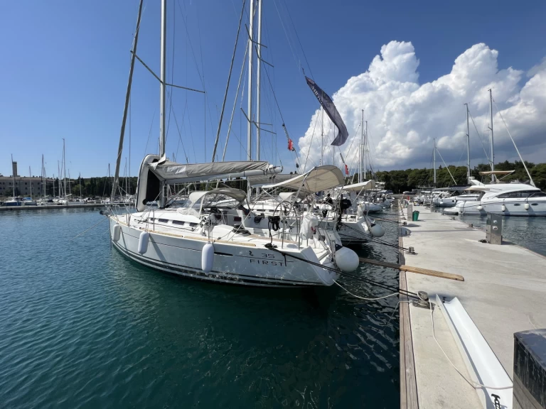 YachtCharter in Pula - Bénéteau First 35 auf SamBoat