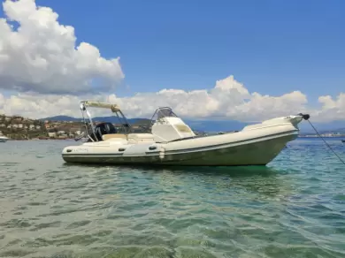 Schlauchboot mit oder ohne Skipper Lomac mieten in Mandelieu-la-Napoule