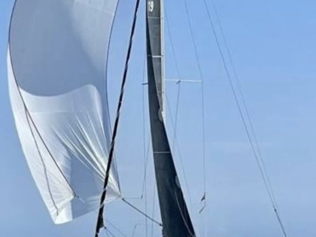 Vermietung Segelboot Bénéteau mit Führerschein