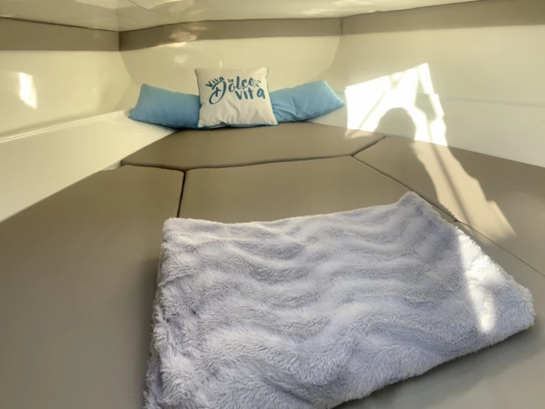 YachtCharter in Novi Vinodolski - Quicksilver Activ 675 Sundeck auf SamBoat