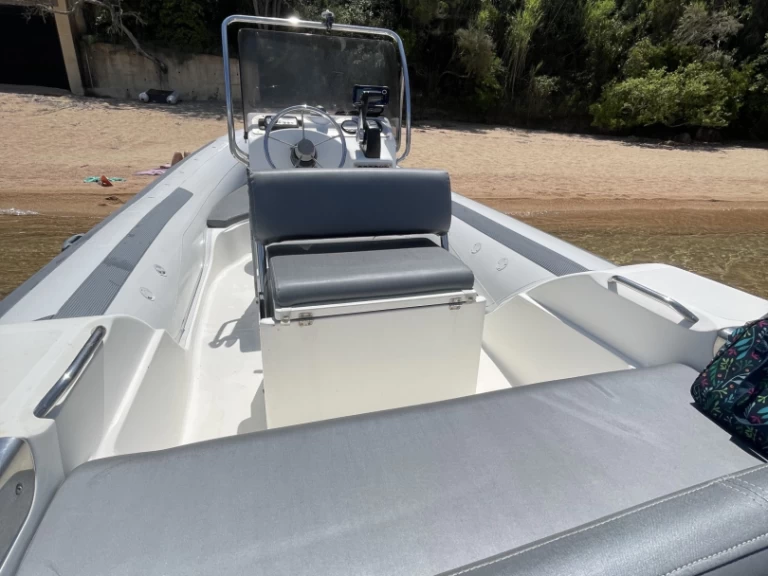 Capelli Tempest 625 mieten Ajaccio