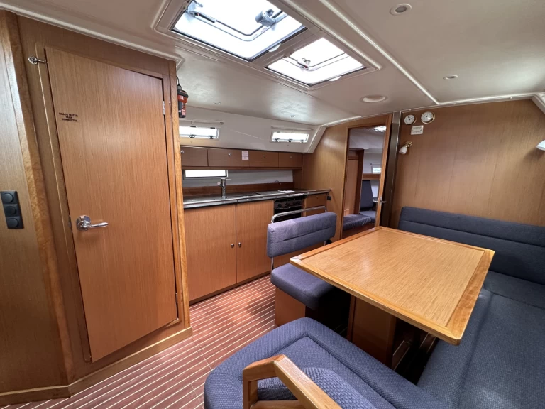 Bavaria Cruiser 40 mieten Préveza