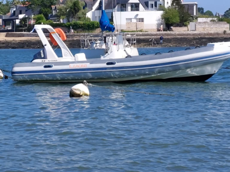 Bootsverleih Capelli Tempest 750 Séné Samboat