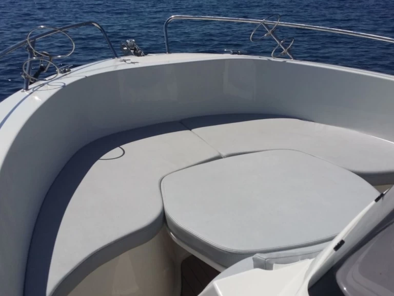 Boot mieten Antibes günstig Pacific Craft 670 Open Trendy