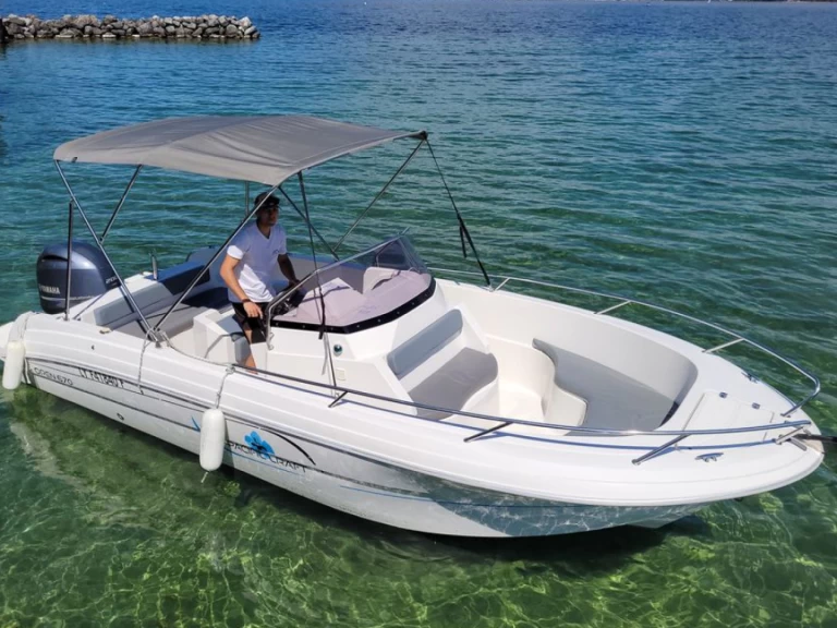 Motorboot mieten in Antibes - Pacific Craft Pacific Craft 670 Open Trendy