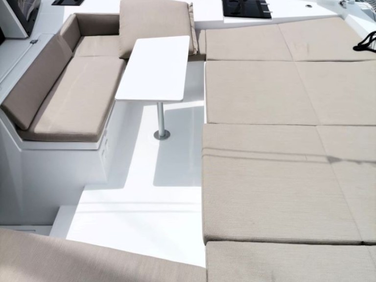 Katamaran mit oder ohne Skipper Bali mieten in Šibenik