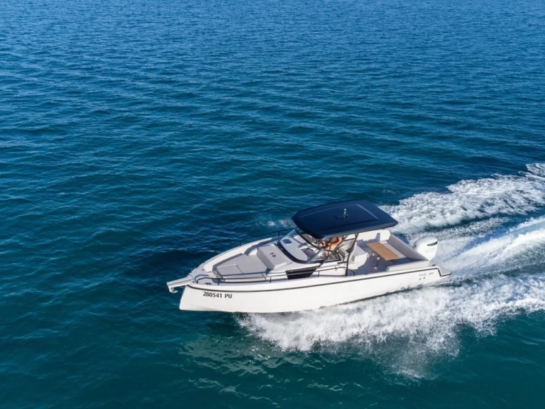 Ryck Yachts RYCK 280 mieten Rovinj