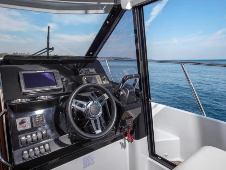 Boot mieten Saint-Laurent-du-Var günstig Merry Fisher 1095