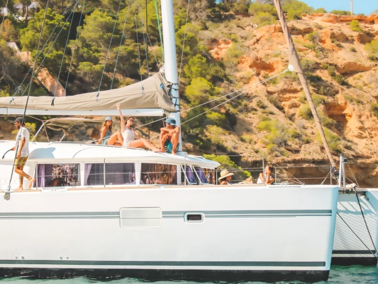 YachtCharter in Es Jondal - Lagoon Lagoon 400 S2 auf SamBoat