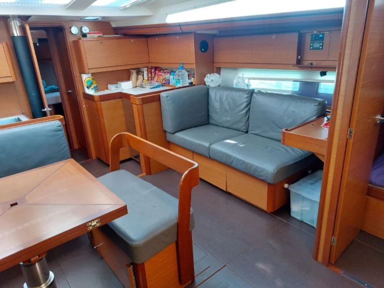 YachtCharter in Saint-Mandrier-sur-Mer - Dufour Dufour 520 Grand Large auf SamBoat