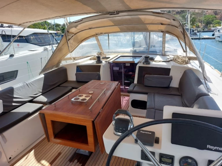 Segelboot mieten in Le Marin - Dufour Dufour 520 Grand Large