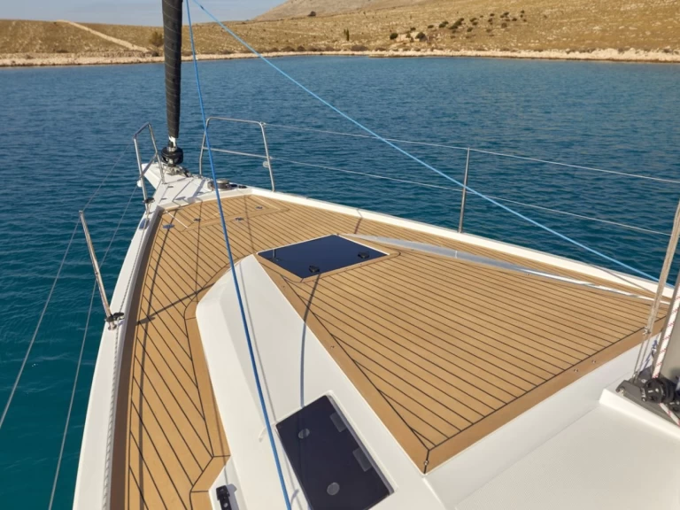 Ein Elan Impression 45 mieten in Pirovac