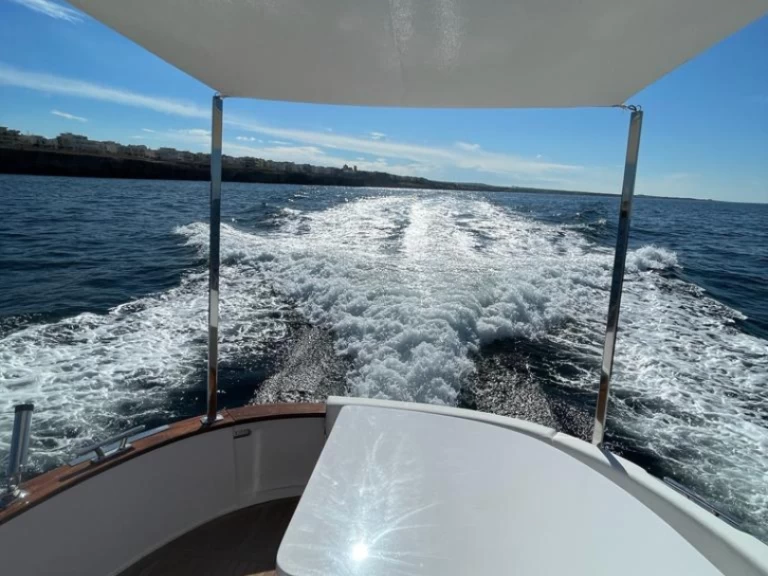 Ein Mimi Libeccio 9.5 wa mieten in San Vito