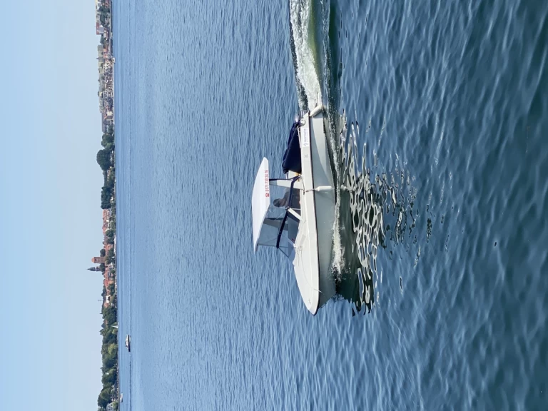 YachtCharter in Waren (Müritz) - Tagescharter Lotus auf SamBoat