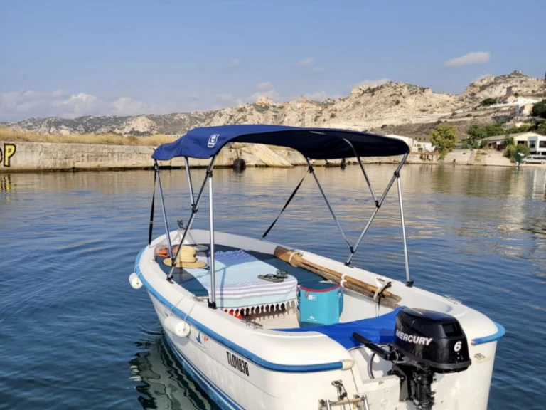Motorboot mit oder ohne Skipper Quicksilver mieten in Marseille