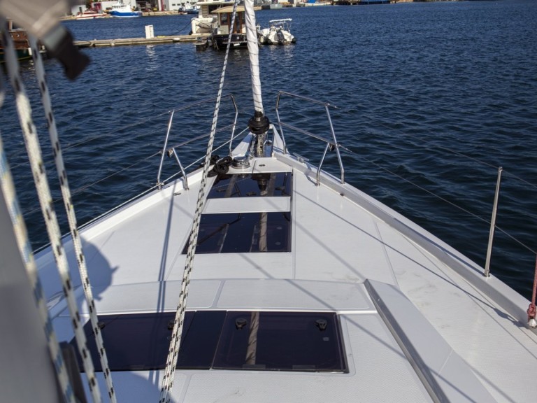 Segelboot mit oder ohne Skipper Hanse mieten in Šibenik