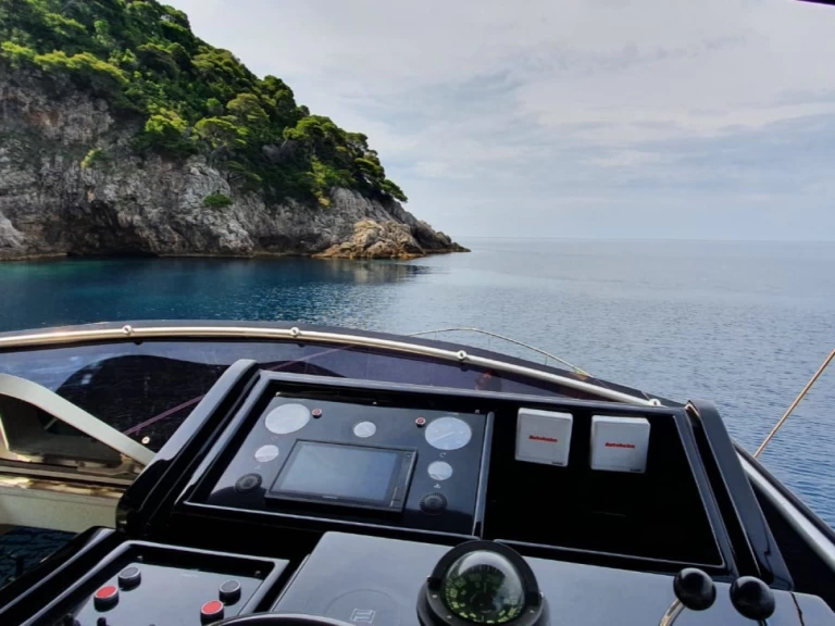 Ferretti 43 Fly mieten Dubrovnik