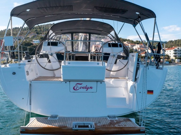 Segelboot mit oder ohne Skipper Hanse mieten in Seget Donji