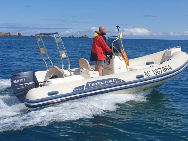Schlauchboot mieten in Saint-Malo zum besten Preis