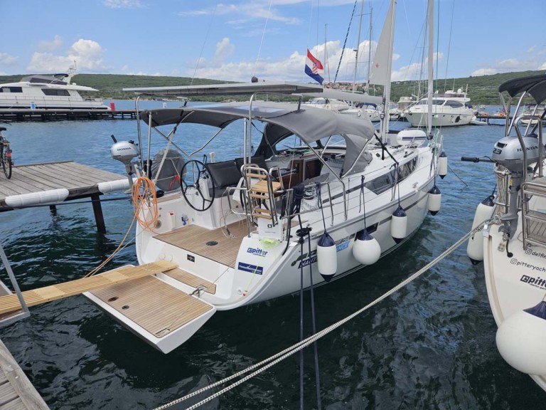 Segelboot mit oder ohne Skipper Bavaria mieten in Marina Punat