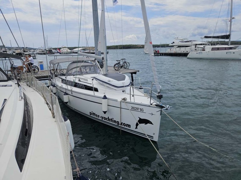 Vermietung Segelboot Bavaria mit Führerschein