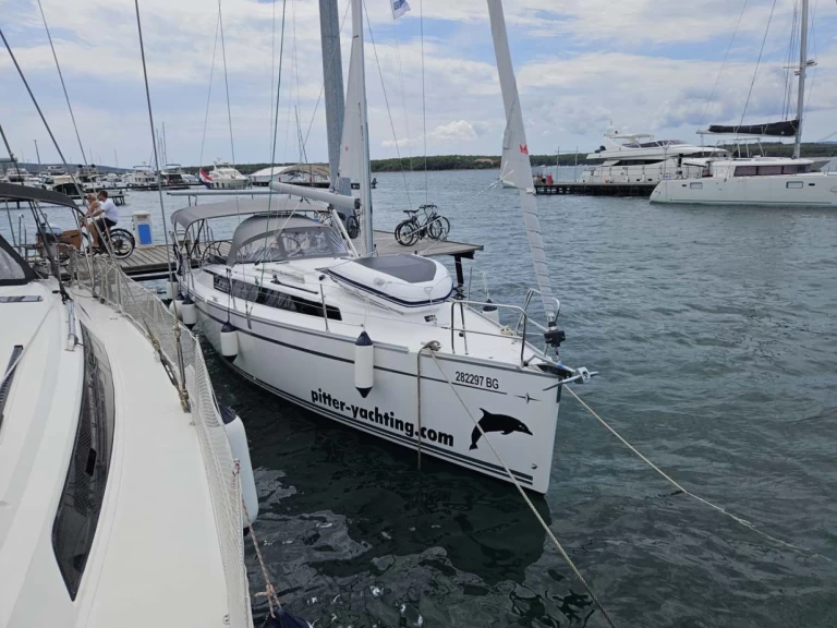 Vermietung Segelboot Bavaria mit Führerschein