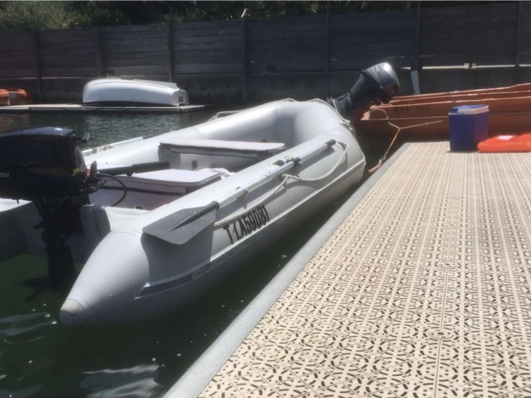 Schlauchboot mit oder ohne Skipper Quicksilver mieten in Marseille