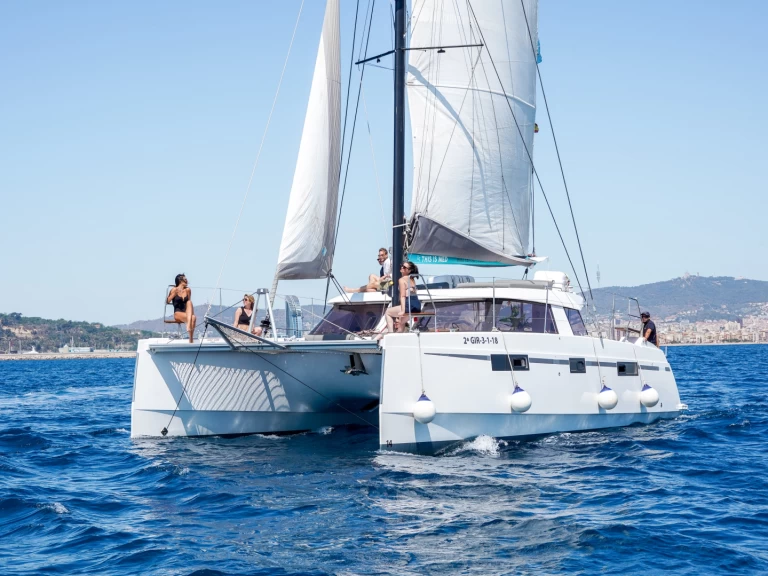 YachtCharter in Barcelona - Nautitech 42 auf SamBoat