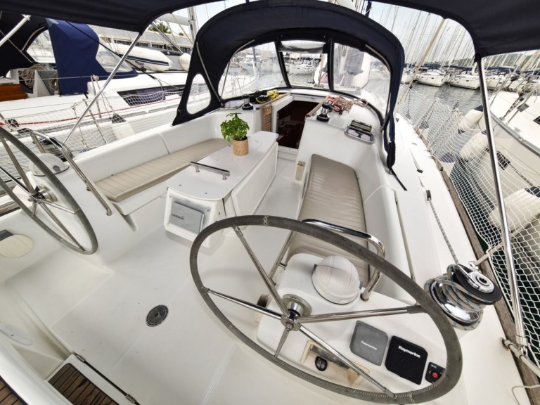 Segelboot mieten in Sukošan zum besten Preis