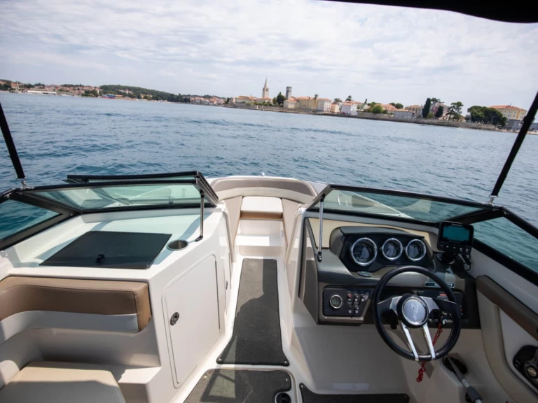 Vermietung Motorboot Sea Ray mit Führerschein