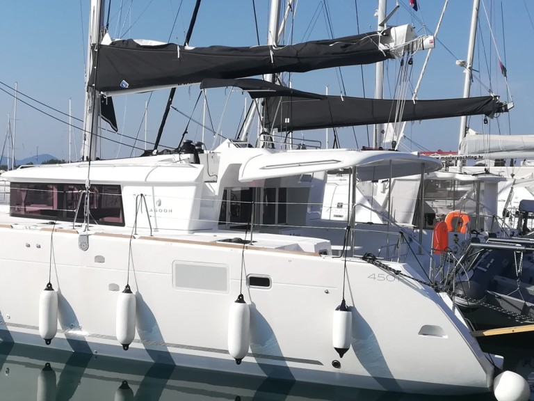 Katamaran mit oder ohne Skipper Lagoon mieten in Sukošan