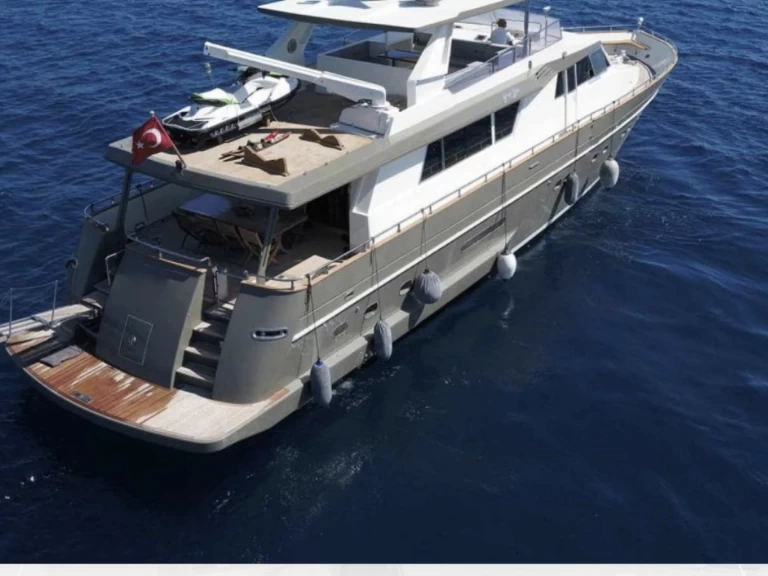 Custom Made custom mieten Bodrum