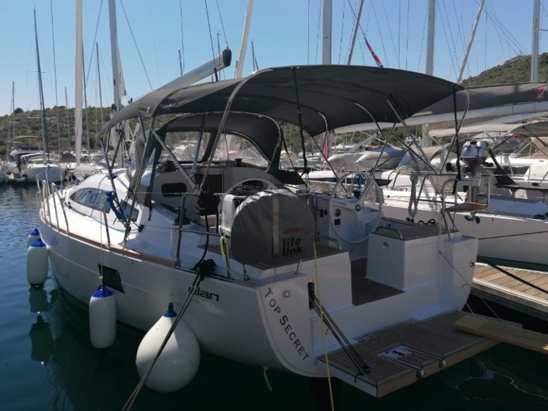 Segelboot mit oder ohne Skipper Elan mieten in Primošten