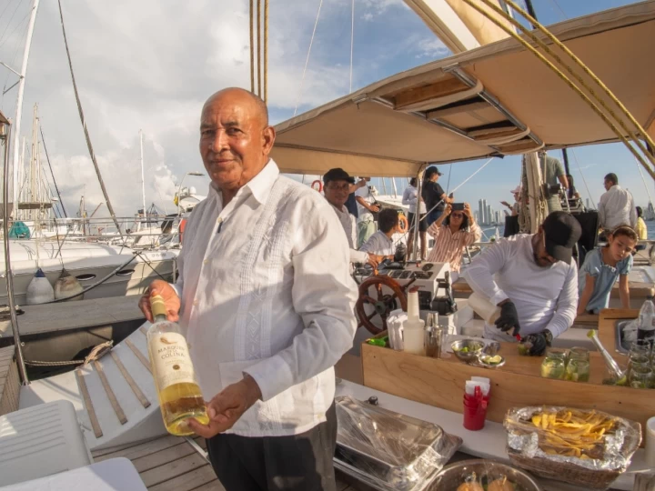 Bootsverleih Wharram 2023 Cartagena Samboat