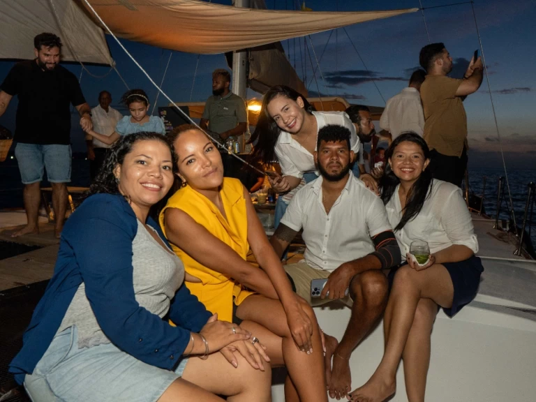 Katamaran mit oder ohne Skipper Wharram mieten in Cartagena