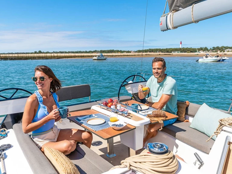 Bootsverleih Dufour Dufour 37 Blue Lagoon Marina Samboat