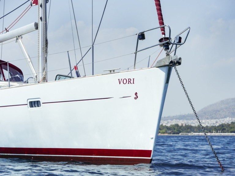 Ein Bénéteau Oceanis 473 Clipper mieten in Álimos