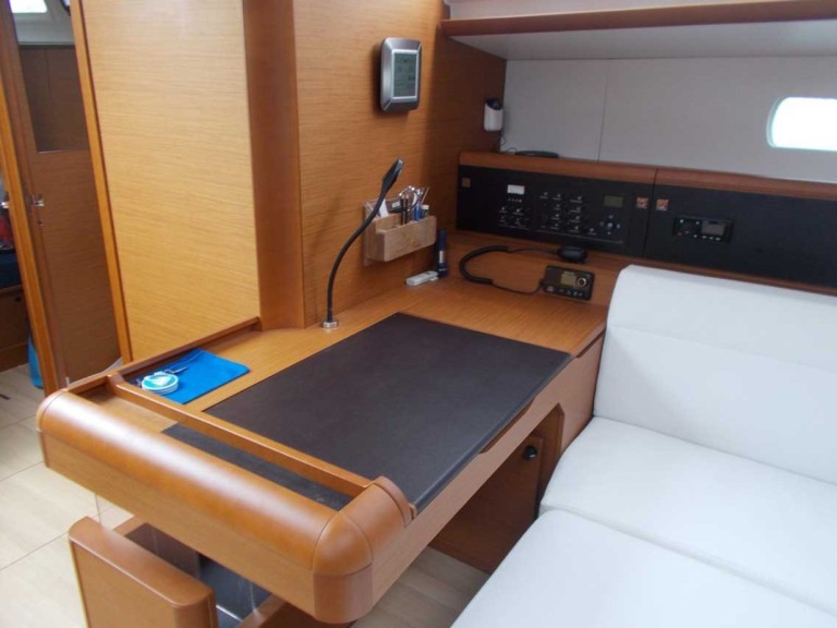 Jeanneau Sun Odyssey 519 mieten Castellammare di Stabia