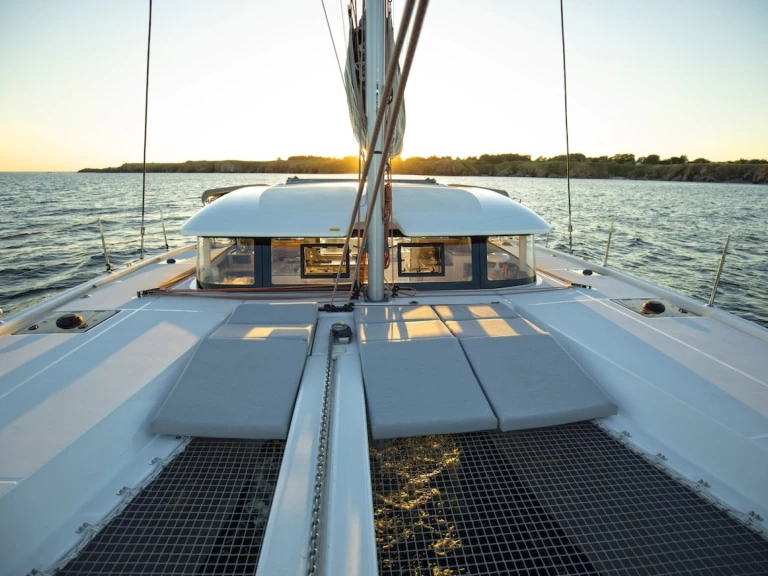 YachtCharter in Pula - Excess Excess 11 auf SamBoat