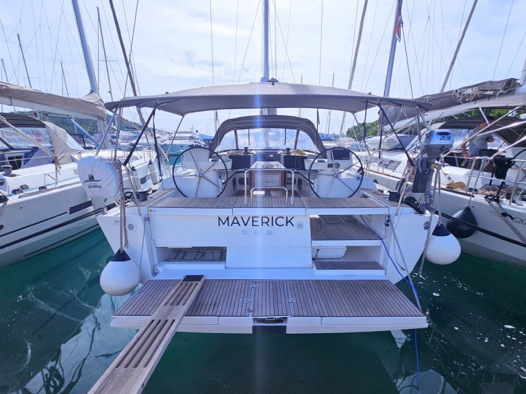 Segelboot mieten in Rogoznica zum besten Preis