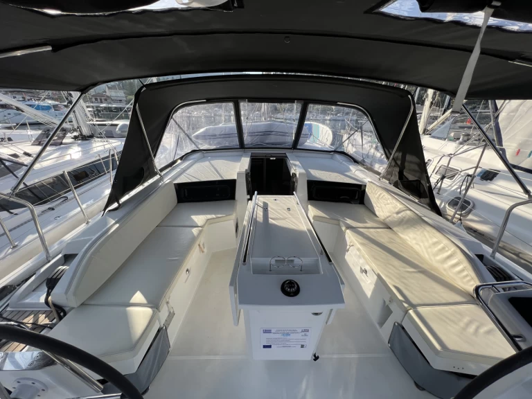 Vermietung Segelboot Bénéteau mit Führerschein