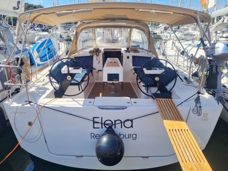 Ein Dufour Dufour 390 mieten in Marina Veruda