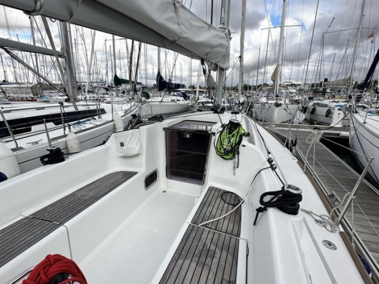 Vermietung Segelboot Bénéteau mit Führerschein