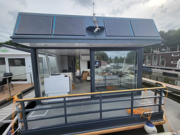 YachtCharter in Buchholz - Werft Marina Buchholz 1st Class Buchholz auf SamBoat