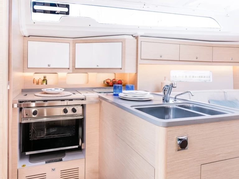 Dufour Dufour 37 mieten Zaton