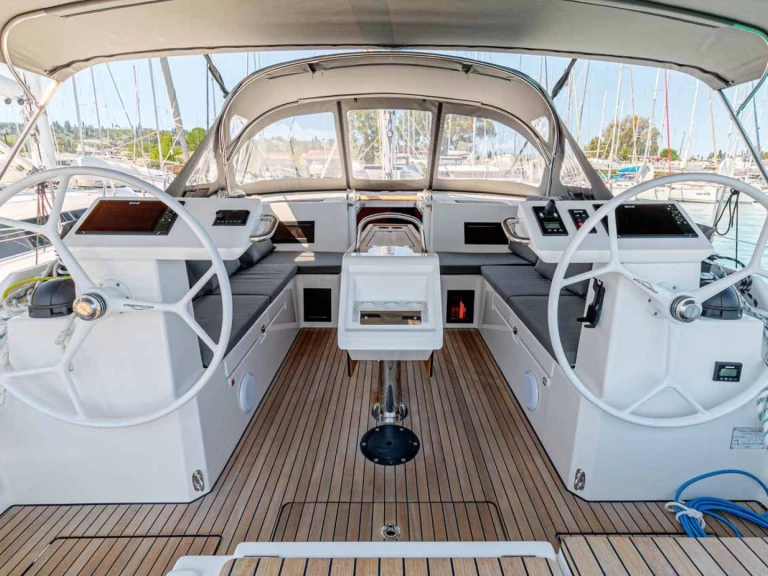 Boot mieten Lefkáda günstig Bavaria C45