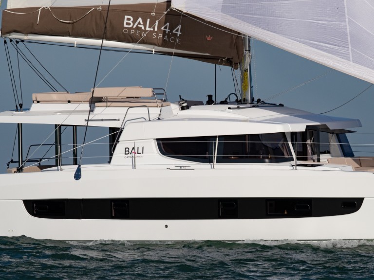 Ein Bali Catamarans Bali 4.4 mieten in Mandalina Marina